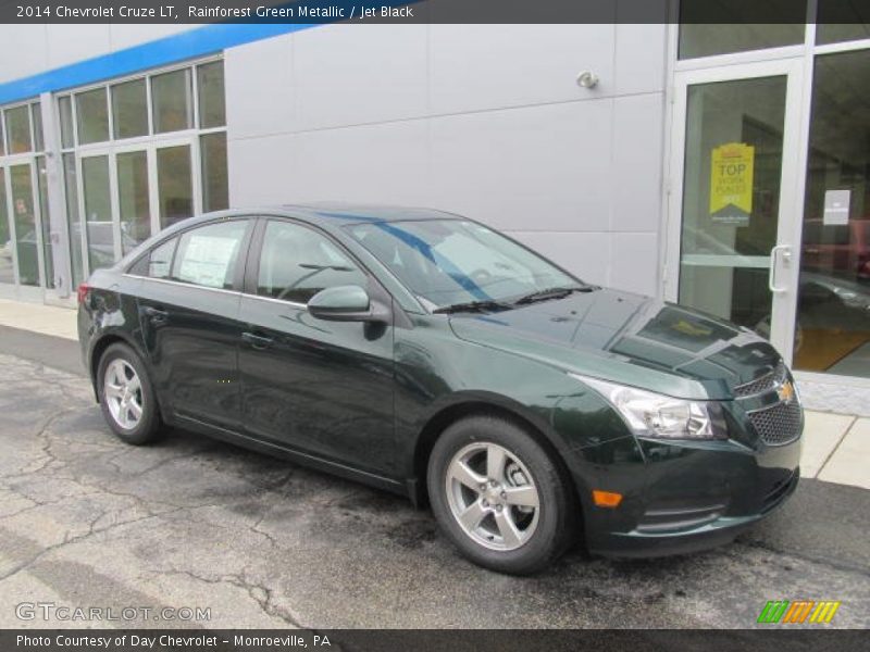 Rainforest Green Metallic / Jet Black 2014 Chevrolet Cruze LT