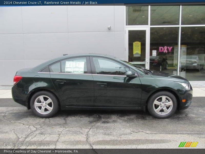Rainforest Green Metallic / Jet Black 2014 Chevrolet Cruze LT