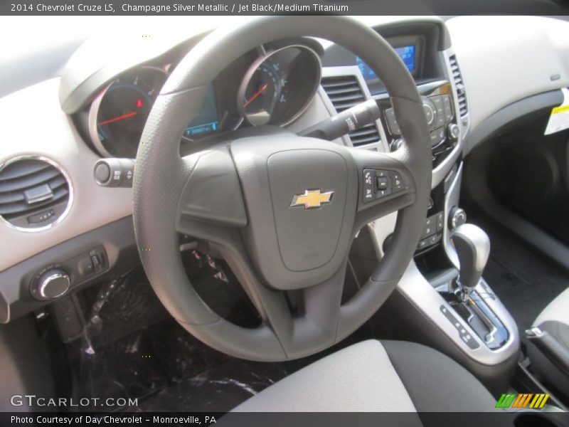 Champagne Silver Metallic / Jet Black/Medium Titanium 2014 Chevrolet Cruze LS