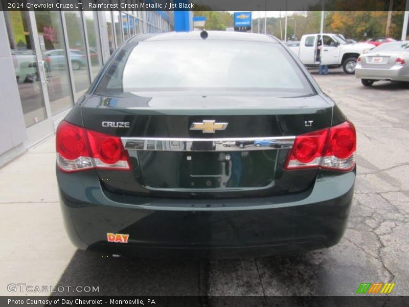 Rainforest Green Metallic / Jet Black 2014 Chevrolet Cruze LT