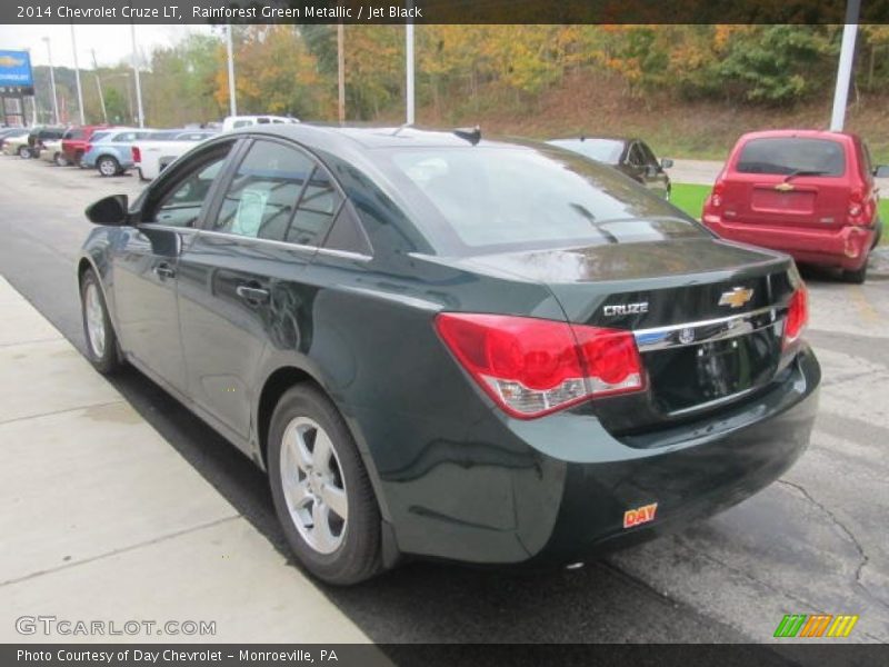 Rainforest Green Metallic / Jet Black 2014 Chevrolet Cruze LT