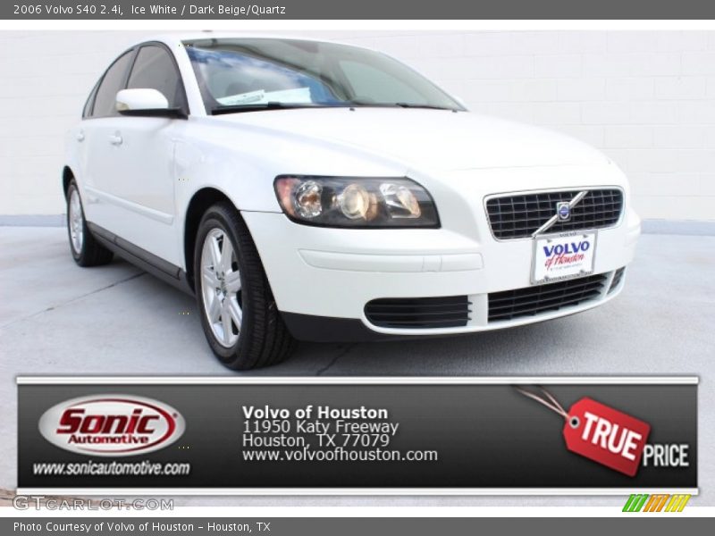 Ice White / Dark Beige/Quartz 2006 Volvo S40 2.4i