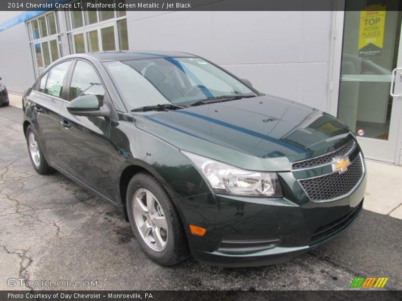 Rainforest Green Metallic / Jet Black 2014 Chevrolet Cruze LT