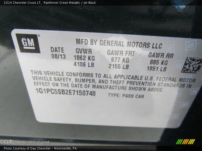 Rainforest Green Metallic / Jet Black 2014 Chevrolet Cruze LT