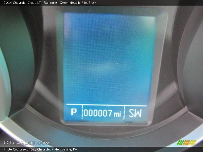 Rainforest Green Metallic / Jet Black 2014 Chevrolet Cruze LT