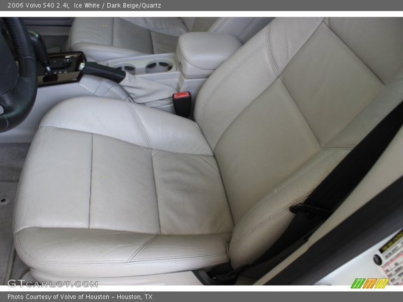 Ice White / Dark Beige/Quartz 2006 Volvo S40 2.4i