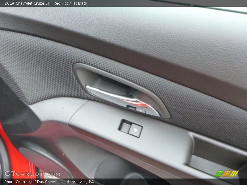 Red Hot / Jet Black 2014 Chevrolet Cruze LT