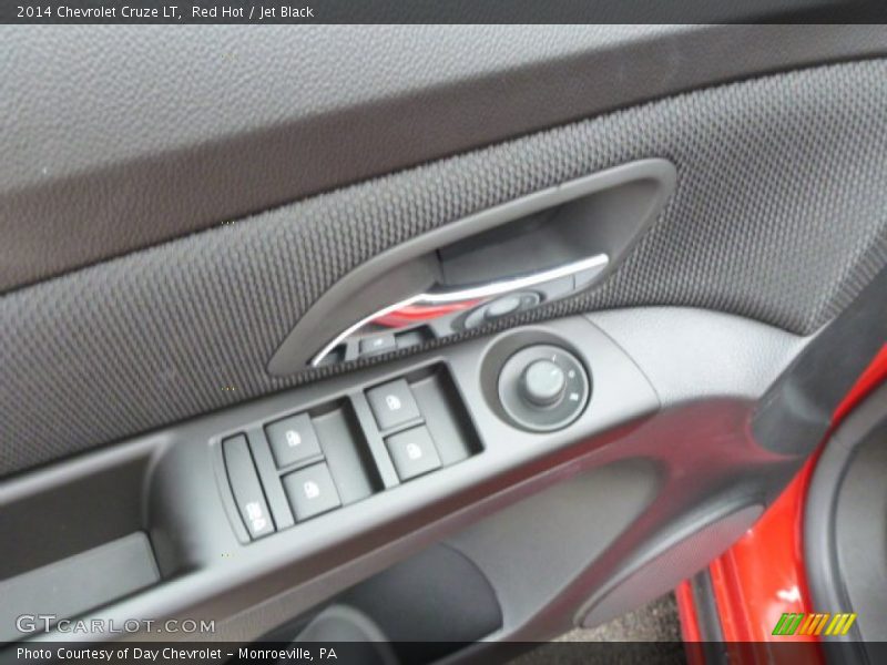 Red Hot / Jet Black 2014 Chevrolet Cruze LT