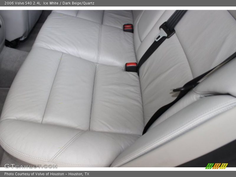 Ice White / Dark Beige/Quartz 2006 Volvo S40 2.4i