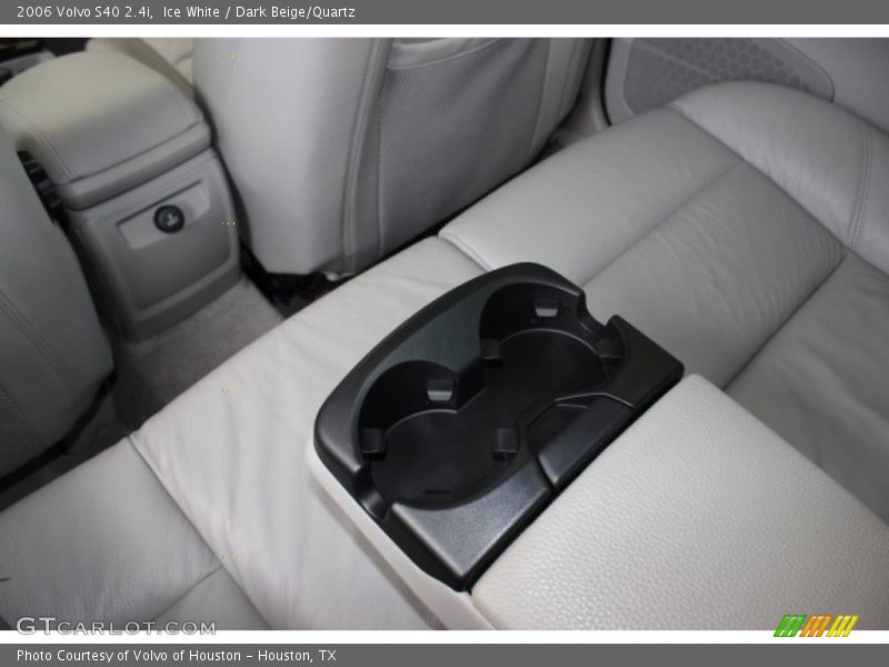 Ice White / Dark Beige/Quartz 2006 Volvo S40 2.4i