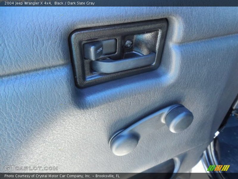 Black / Dark Slate Gray 2004 Jeep Wrangler X 4x4