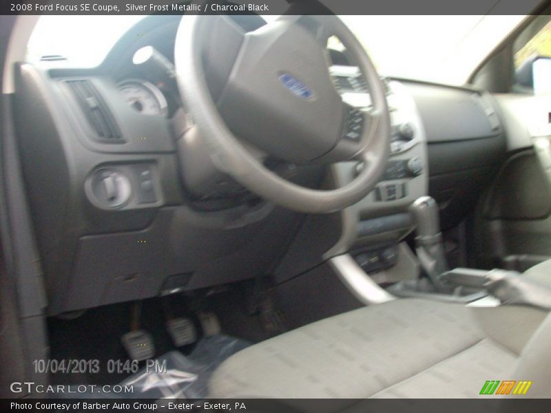 Silver Frost Metallic / Charcoal Black 2008 Ford Focus SE Coupe