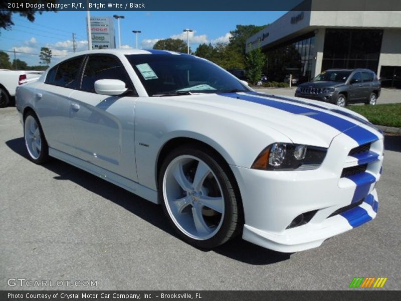 Bright White / Black 2014 Dodge Charger R/T