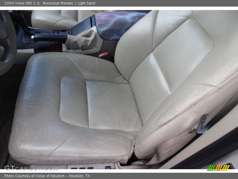 Moondust Metallic / Light Sand 2004 Volvo S80 2.9