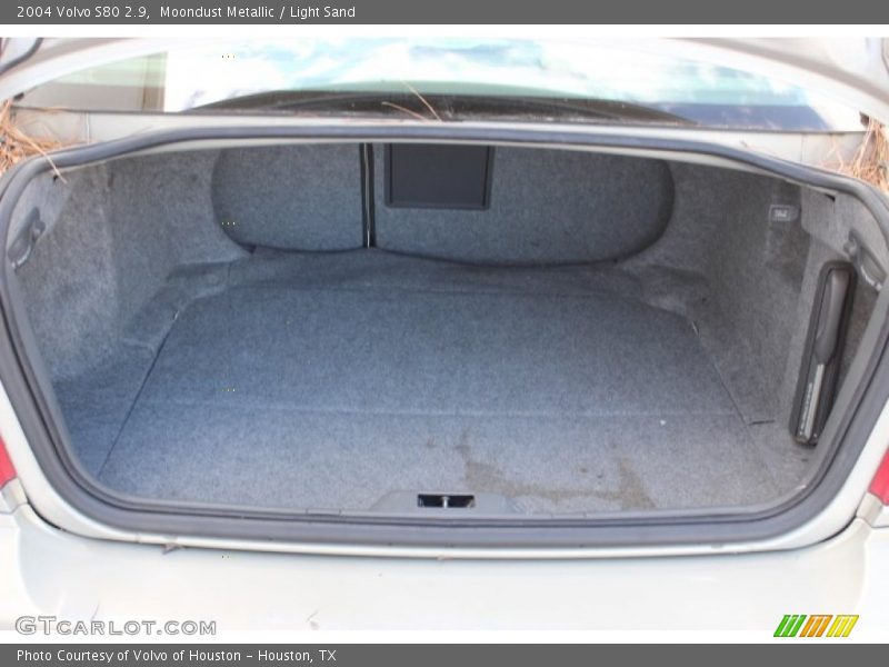 Moondust Metallic / Light Sand 2004 Volvo S80 2.9