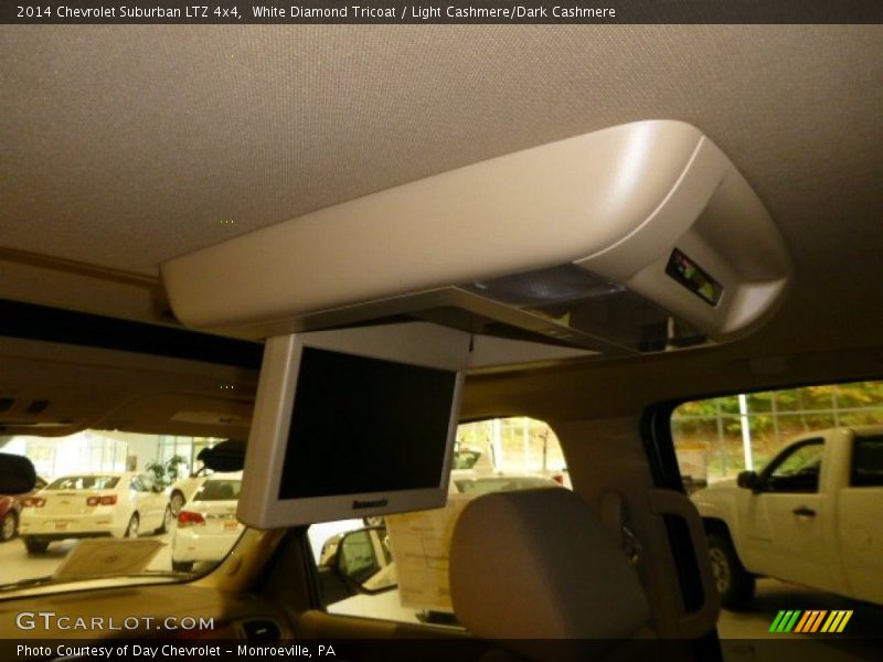 White Diamond Tricoat / Light Cashmere/Dark Cashmere 2014 Chevrolet Suburban LTZ 4x4