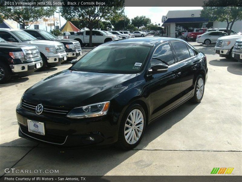 Black / Cornsilk Beige 2011 Volkswagen Jetta SEL Sedan