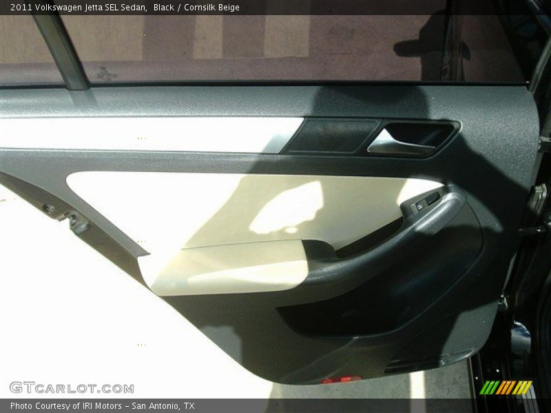 Black / Cornsilk Beige 2011 Volkswagen Jetta SEL Sedan