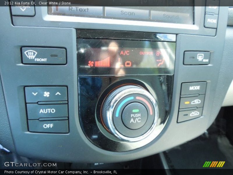 Controls of 2012 Forte EX