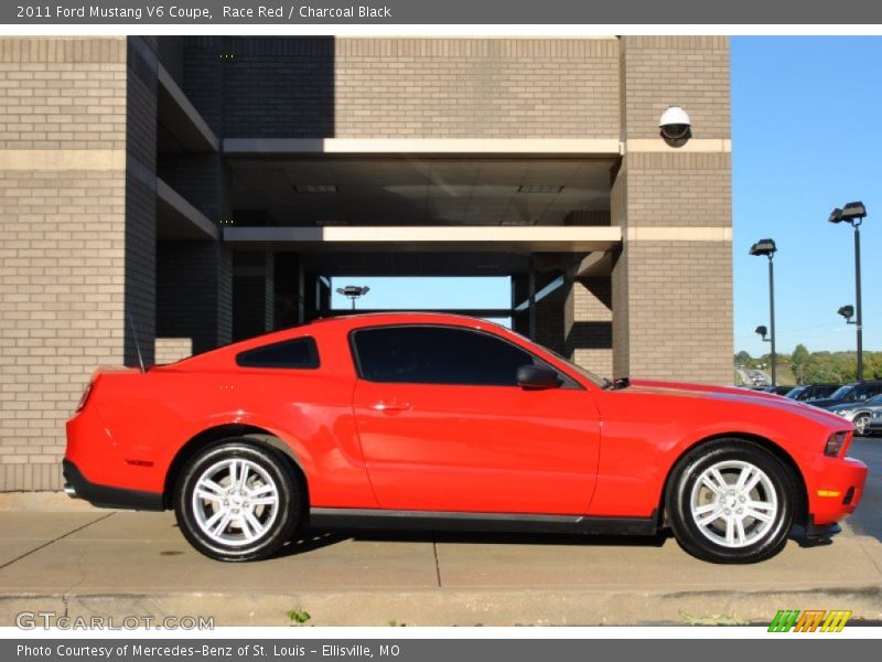Race Red / Charcoal Black 2011 Ford Mustang V6 Coupe