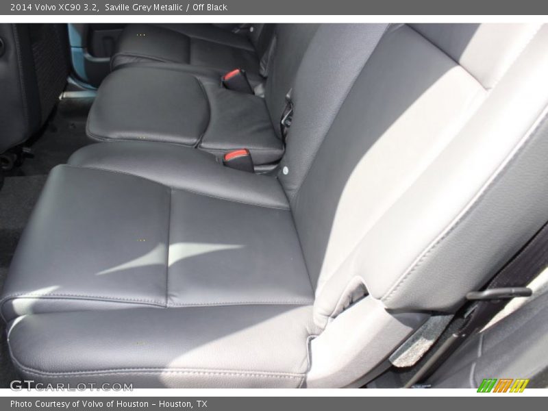 Saville Grey Metallic / Off Black 2014 Volvo XC90 3.2