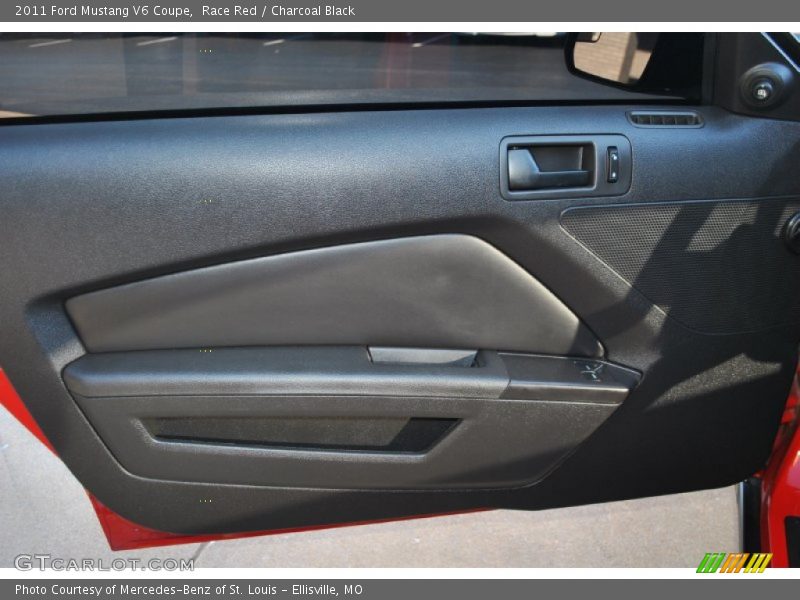Race Red / Charcoal Black 2011 Ford Mustang V6 Coupe