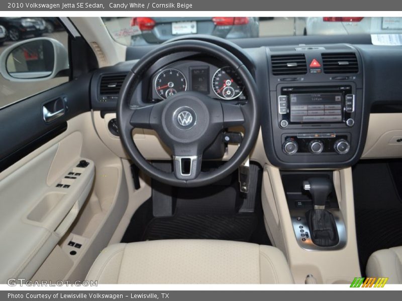 Candy White / Cornsilk Beige 2010 Volkswagen Jetta SE Sedan