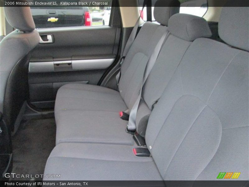 Kalapana Black / Charcoal 2006 Mitsubishi Endeavor LS