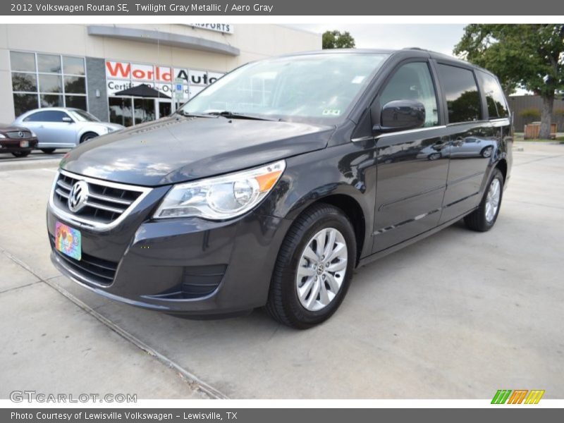 Twilight Gray Metallic / Aero Gray 2012 Volkswagen Routan SE