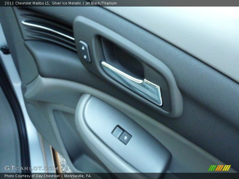 Silver Ice Metallic / Jet Black/Titanium 2013 Chevrolet Malibu LS