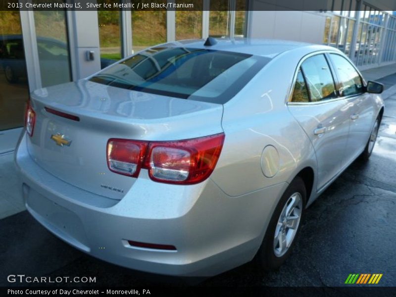 Silver Ice Metallic / Jet Black/Titanium 2013 Chevrolet Malibu LS