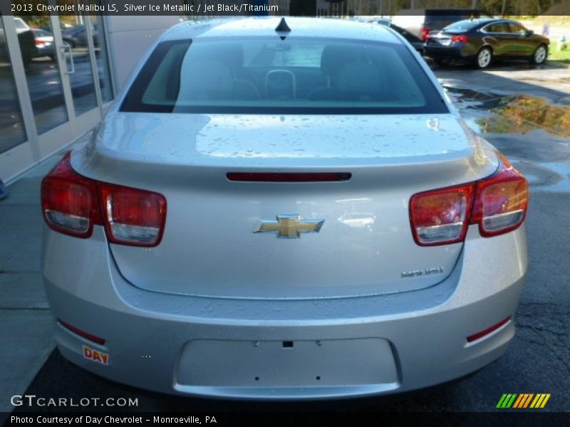 Silver Ice Metallic / Jet Black/Titanium 2013 Chevrolet Malibu LS
