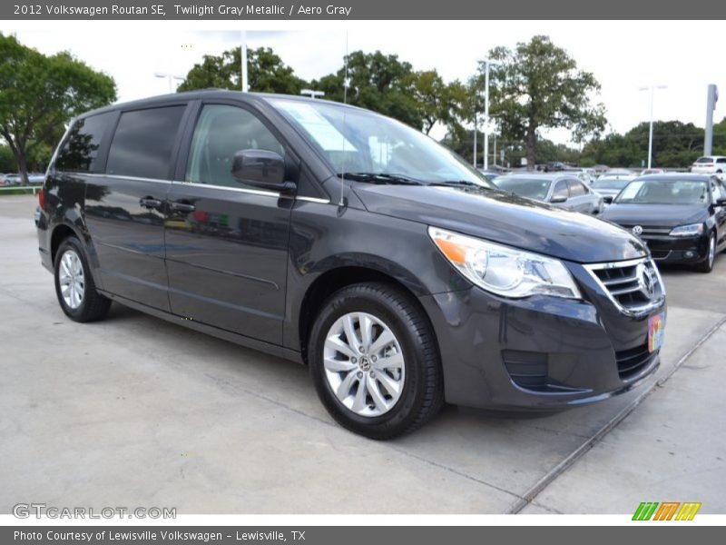 Twilight Gray Metallic / Aero Gray 2012 Volkswagen Routan SE