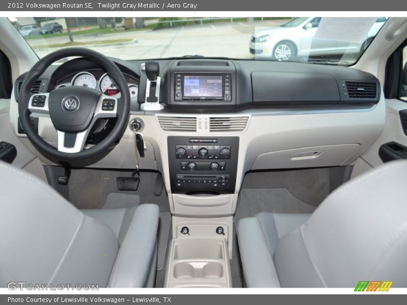 Twilight Gray Metallic / Aero Gray 2012 Volkswagen Routan SE