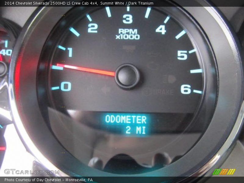 Summit White / Dark Titanium 2014 Chevrolet Silverado 2500HD LS Crew Cab 4x4