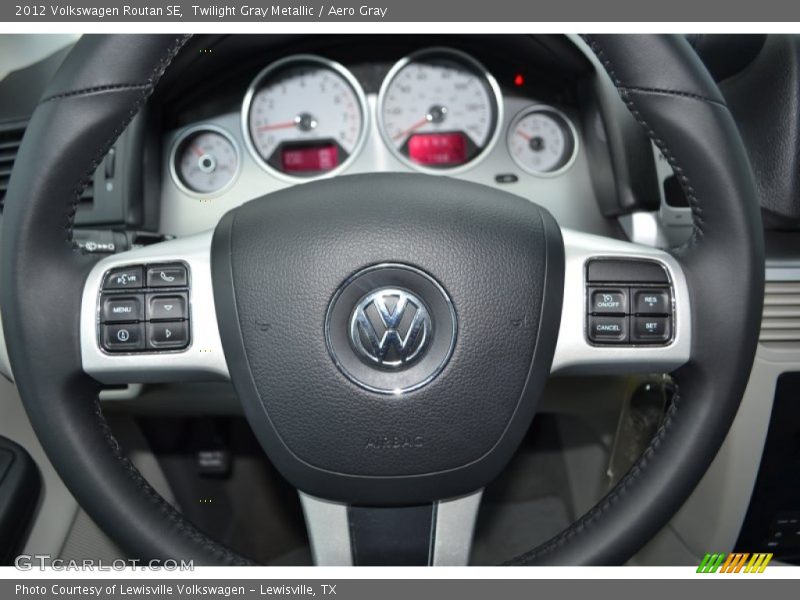 Twilight Gray Metallic / Aero Gray 2012 Volkswagen Routan SE