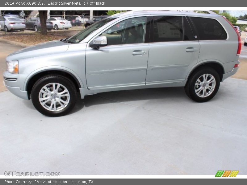 Electric Silver Metallic / Off Black 2014 Volvo XC90 3.2