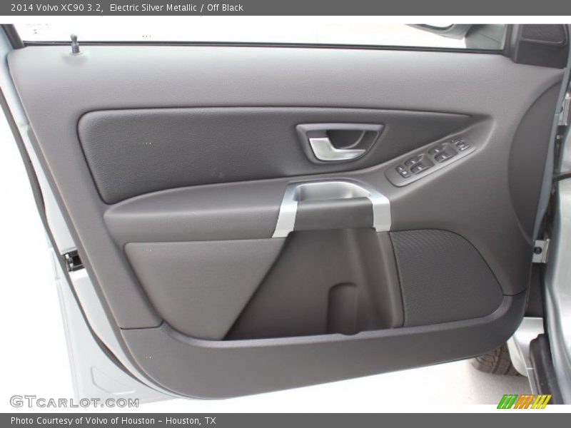 Electric Silver Metallic / Off Black 2014 Volvo XC90 3.2