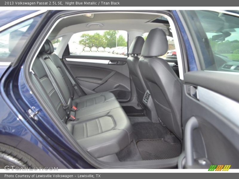 Night Blue Metallic / Titan Black 2013 Volkswagen Passat 2.5L SE