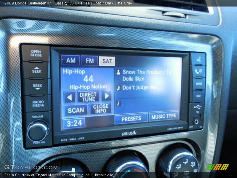 B5 Blue Pearl Coat / Dark Slate Gray 2009 Dodge Challenger R/T Classic