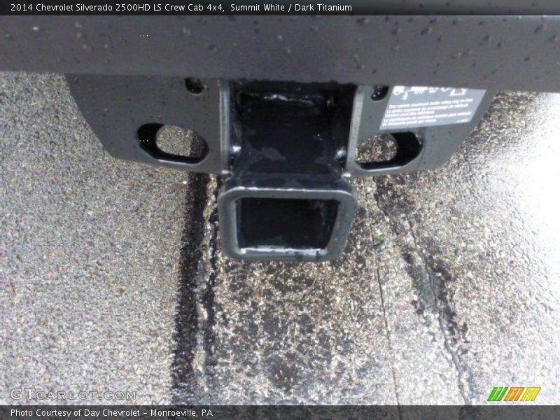 Summit White / Dark Titanium 2014 Chevrolet Silverado 2500HD LS Crew Cab 4x4