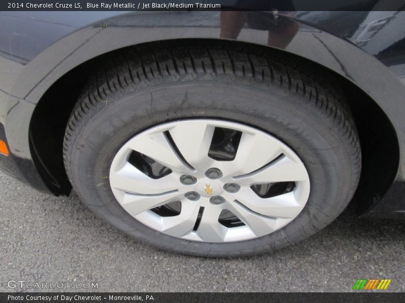 Blue Ray Metallic / Jet Black/Medium Titanium 2014 Chevrolet Cruze LS
