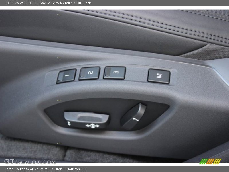 Saville Grey Metallic / Off Black 2014 Volvo S60 T5