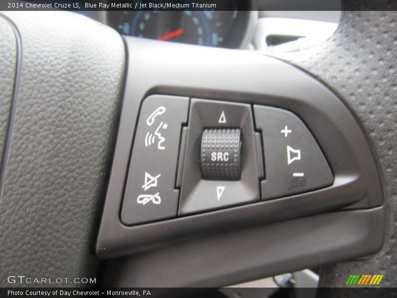 Blue Ray Metallic / Jet Black/Medium Titanium 2014 Chevrolet Cruze LS