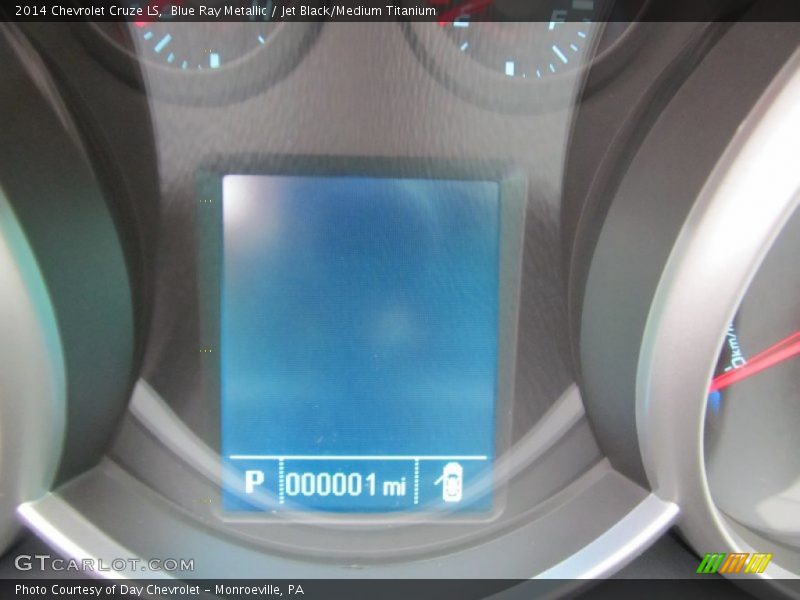 Blue Ray Metallic / Jet Black/Medium Titanium 2014 Chevrolet Cruze LS