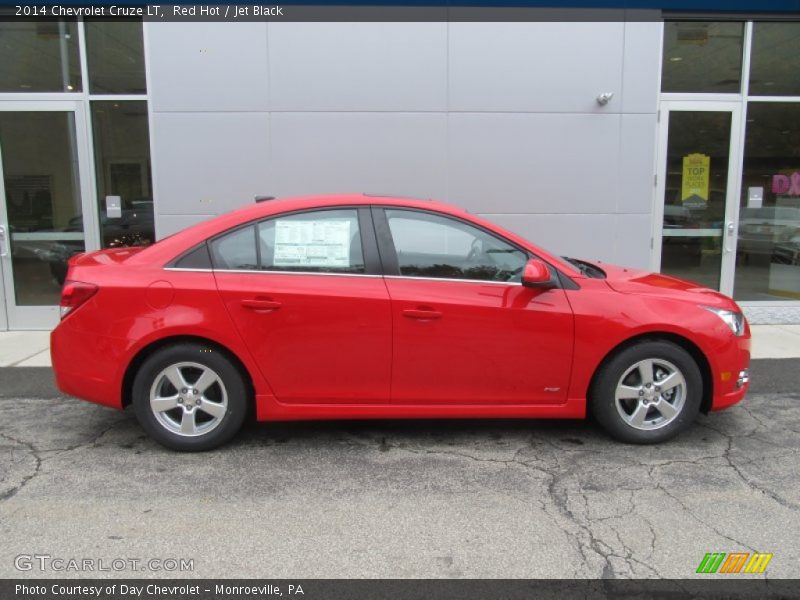 Red Hot / Jet Black 2014 Chevrolet Cruze LT