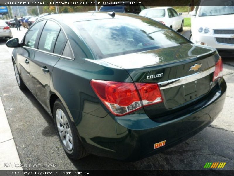 Rainforest Green Metallic / Jet Black/Medium Titanium 2014 Chevrolet Cruze LS