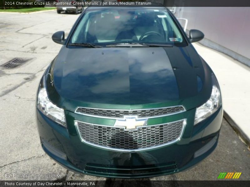 Rainforest Green Metallic / Jet Black/Medium Titanium 2014 Chevrolet Cruze LS