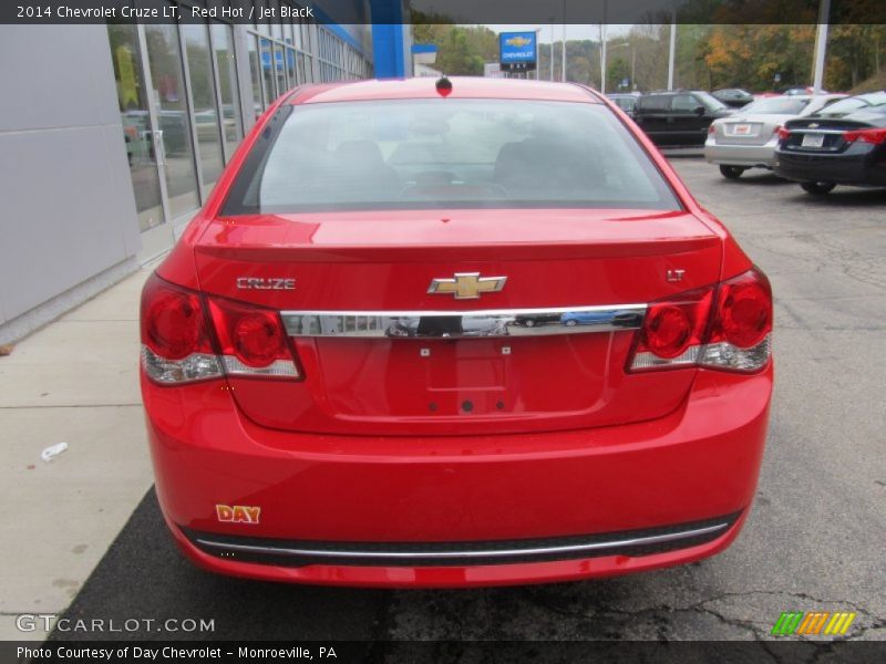 Red Hot / Jet Black 2014 Chevrolet Cruze LT