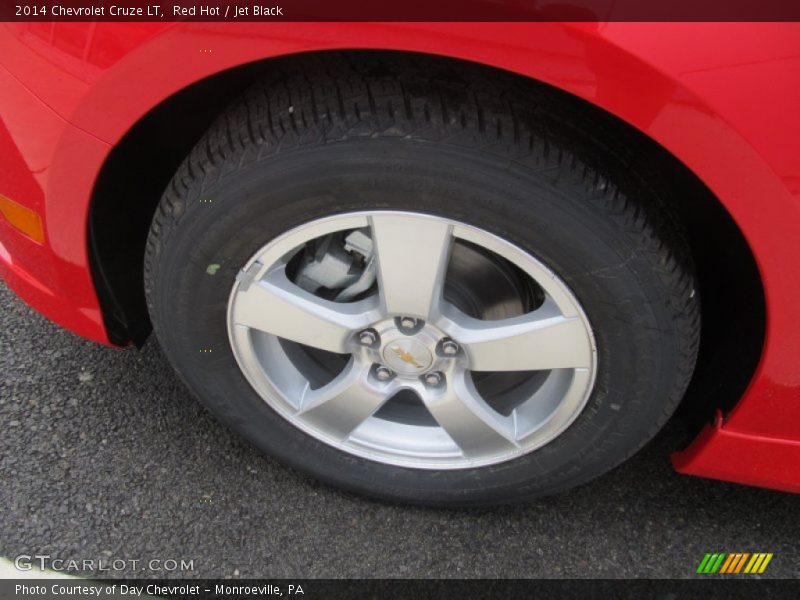 Red Hot / Jet Black 2014 Chevrolet Cruze LT